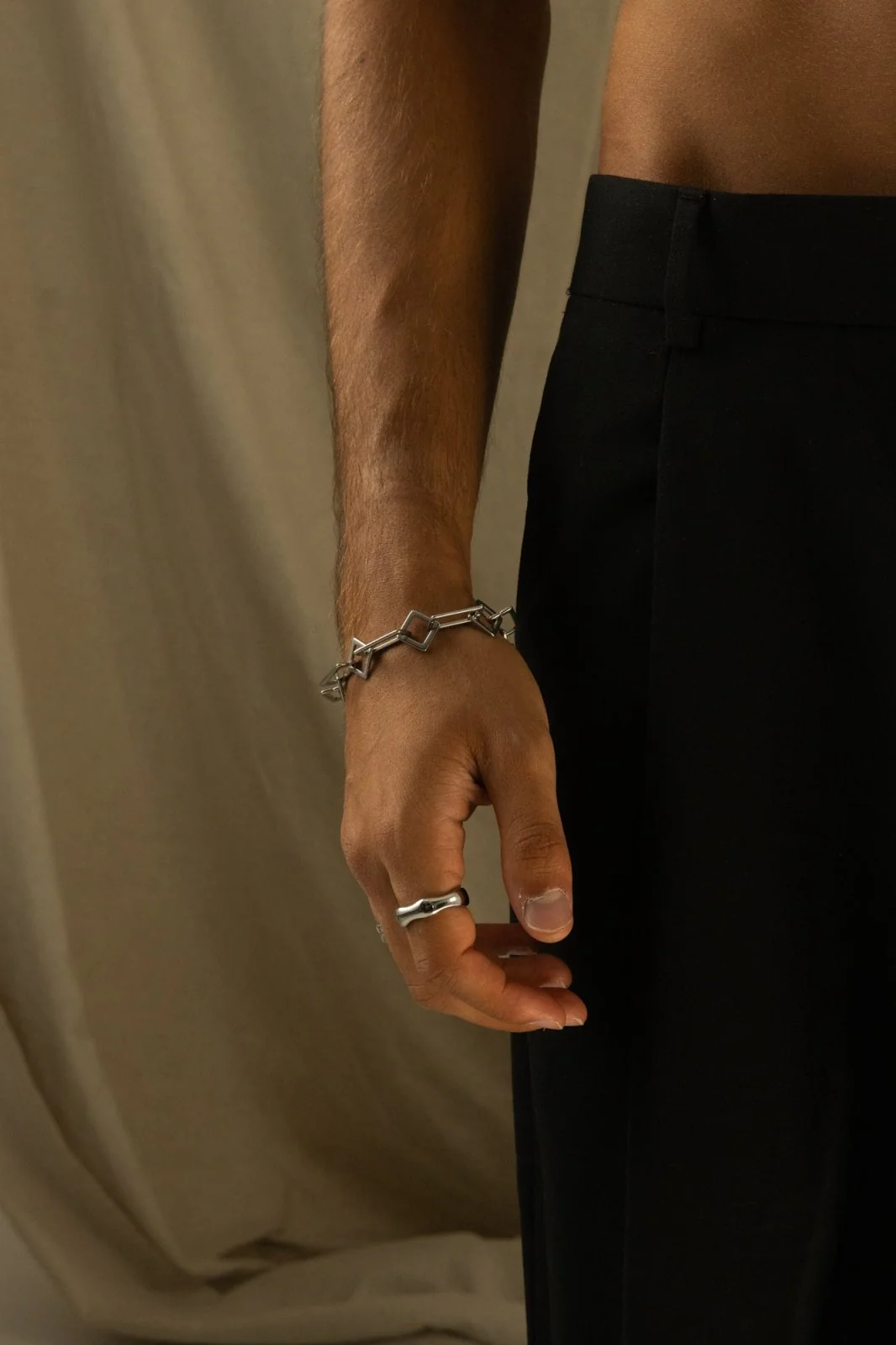 ARC BRACELET - Image 5