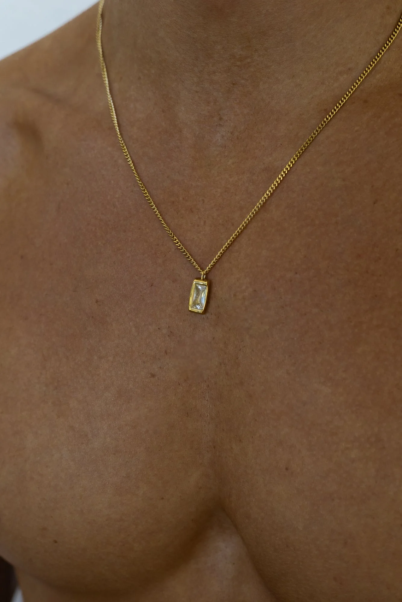 ATLAS NECKLACE - Image 4