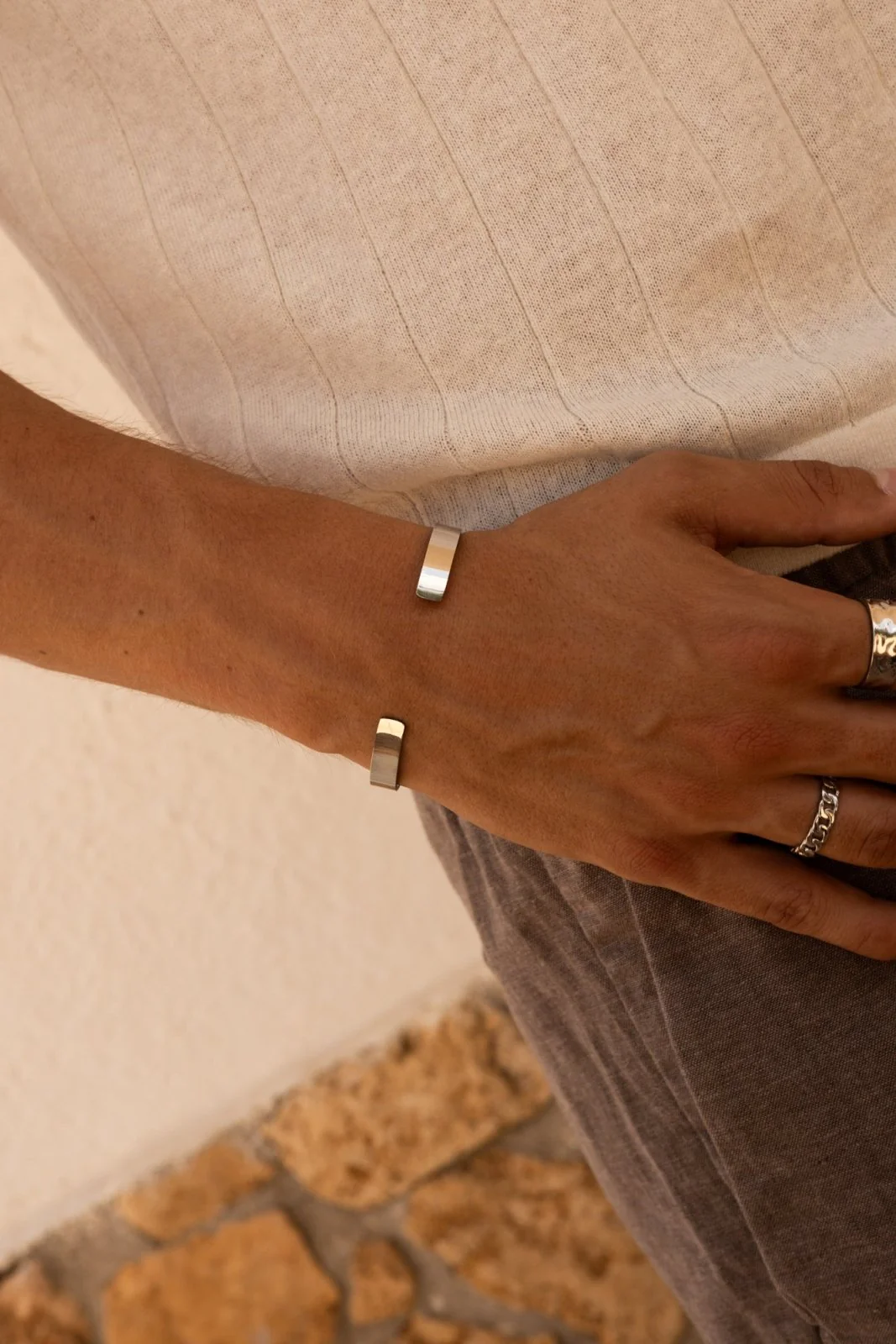 CAINTÈ POLISHED BRACELET - Image 2