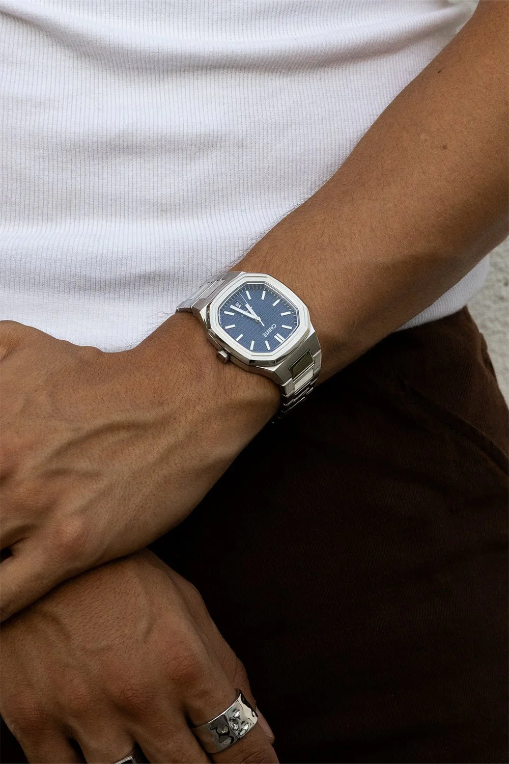 CLAUDE - Image 6