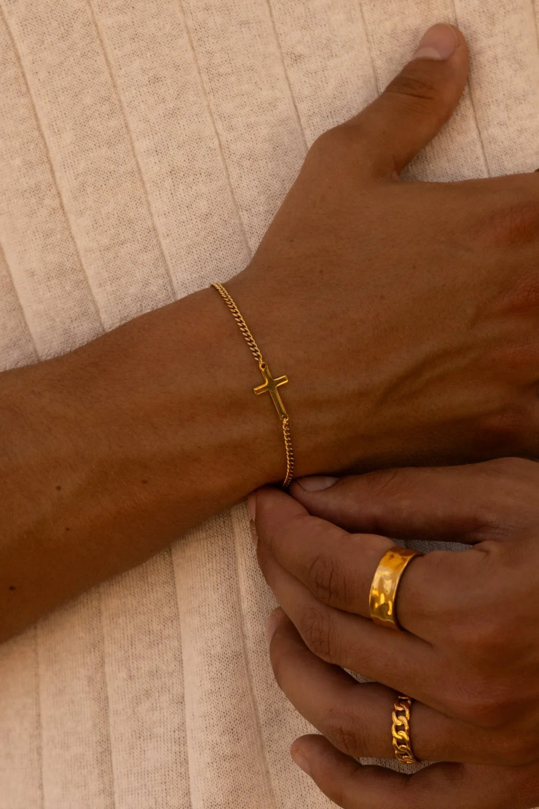 CROSS BRACELET - Image 5