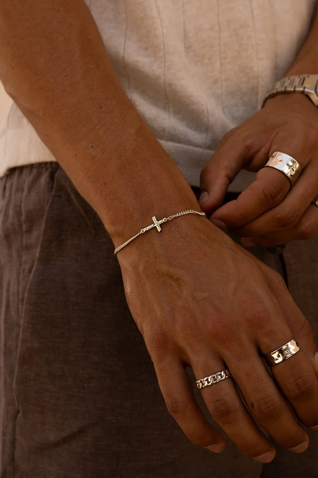 CROSS BRACELET - Image 4
