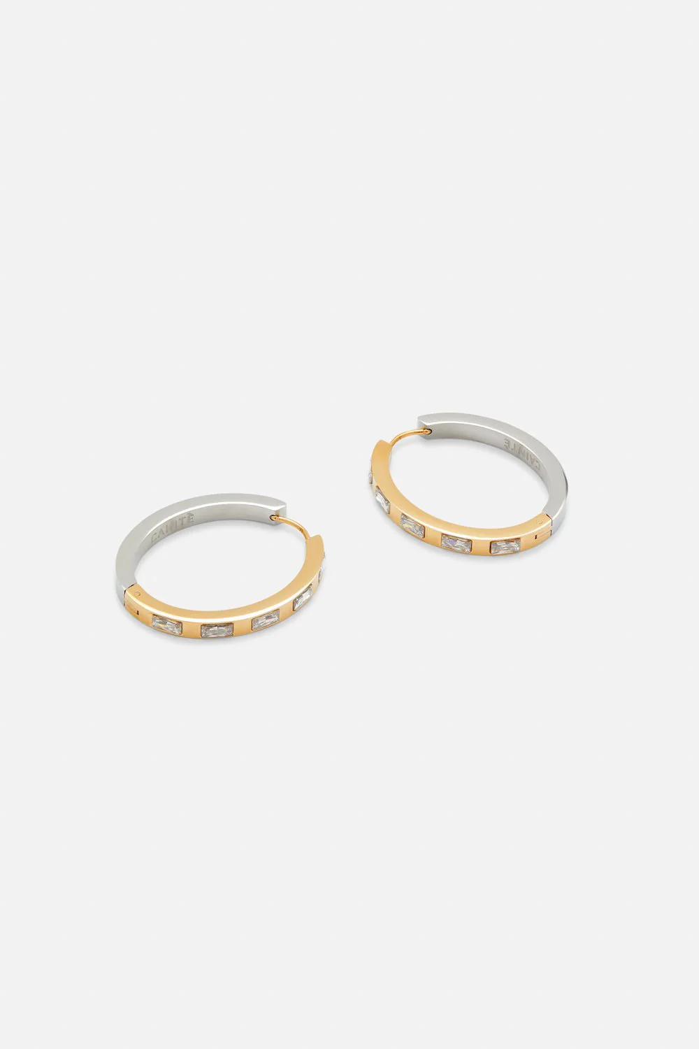 DAZZLE EARRINGS - Image 3