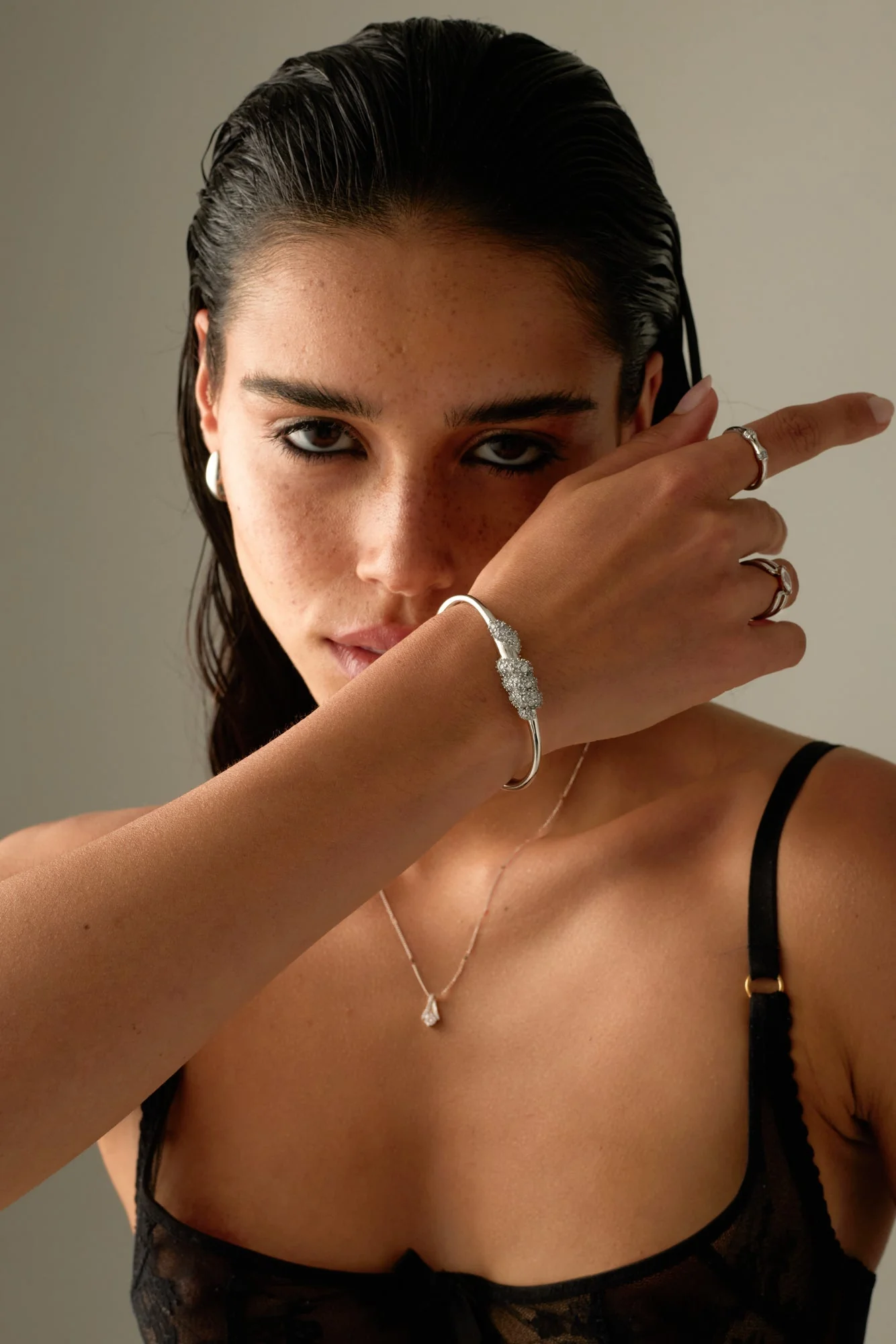 ESSENCE BRACELET - Image 2