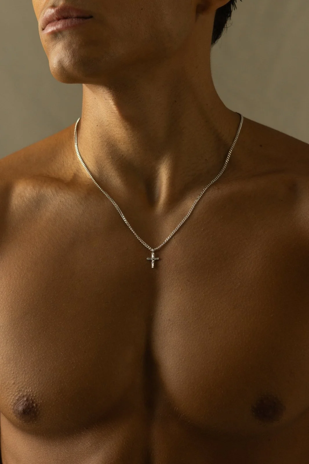 HAMMERED CROSS NECKLACE - Image 2