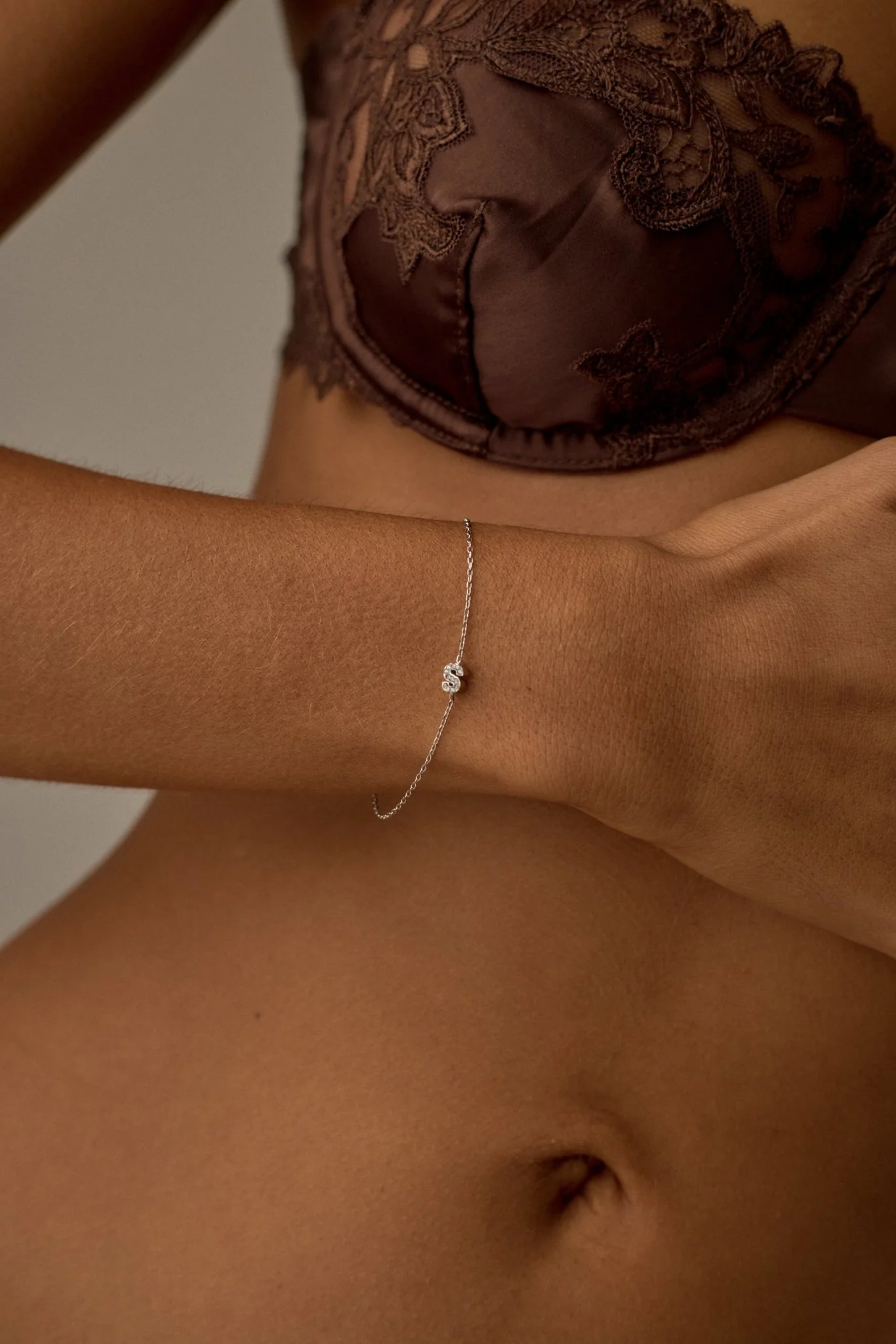 LETTER BRACELET (A-Z) - Image 9