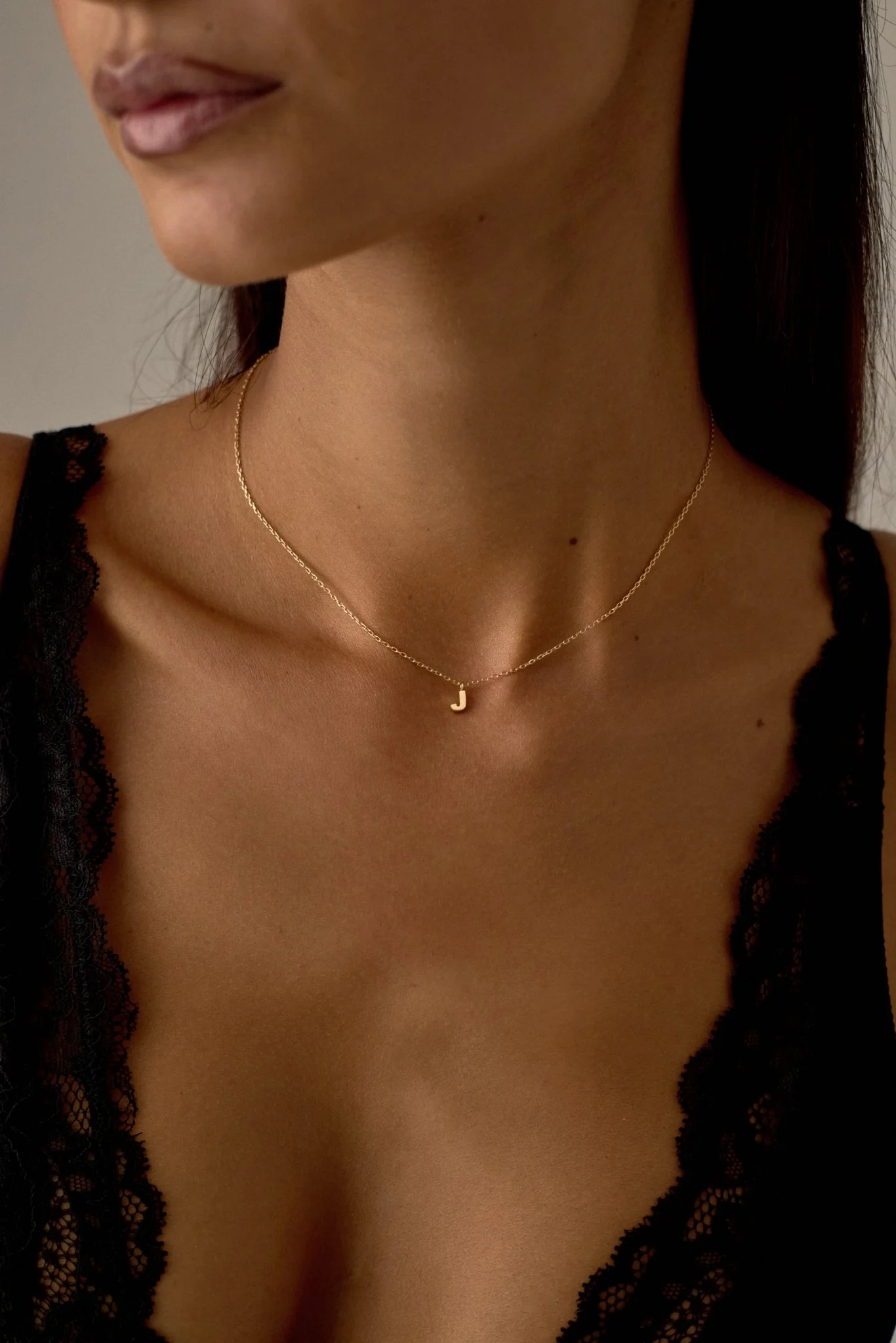 LETTER POLISHED NECKLACE (A-Z) - Image 16