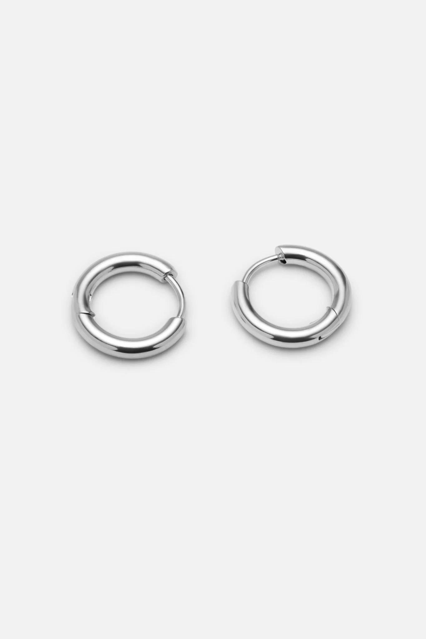 LOOP EARRINGS - Image 9