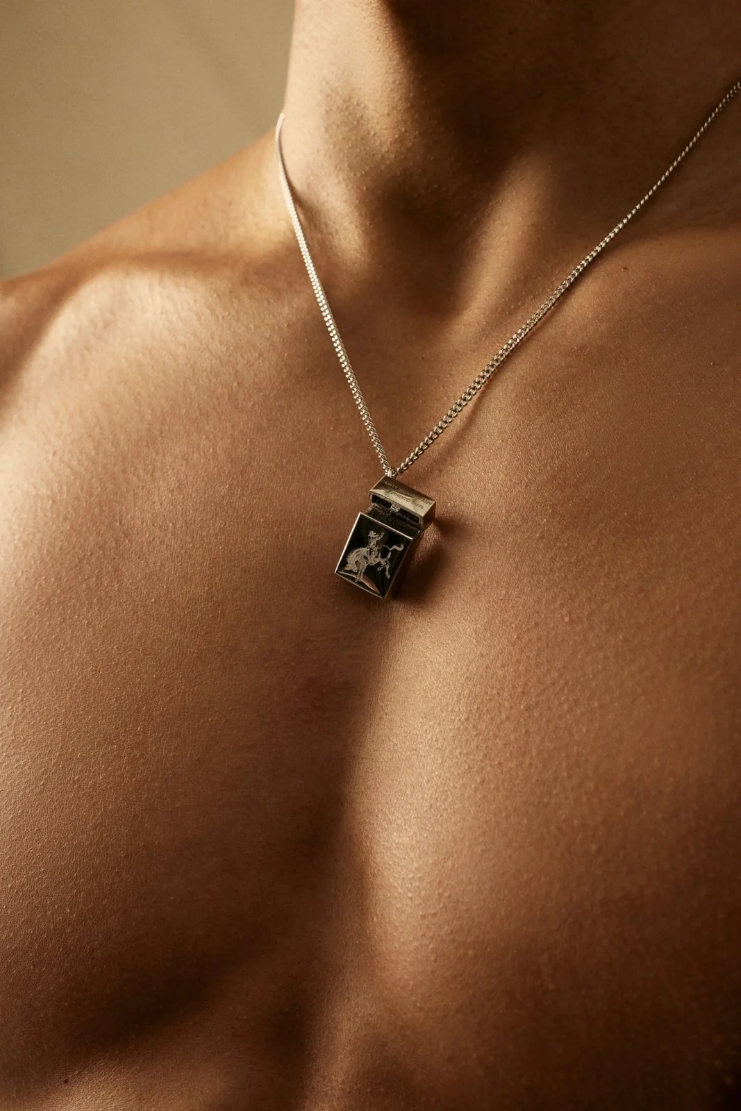 LUCKY NECKLACE - Image 4