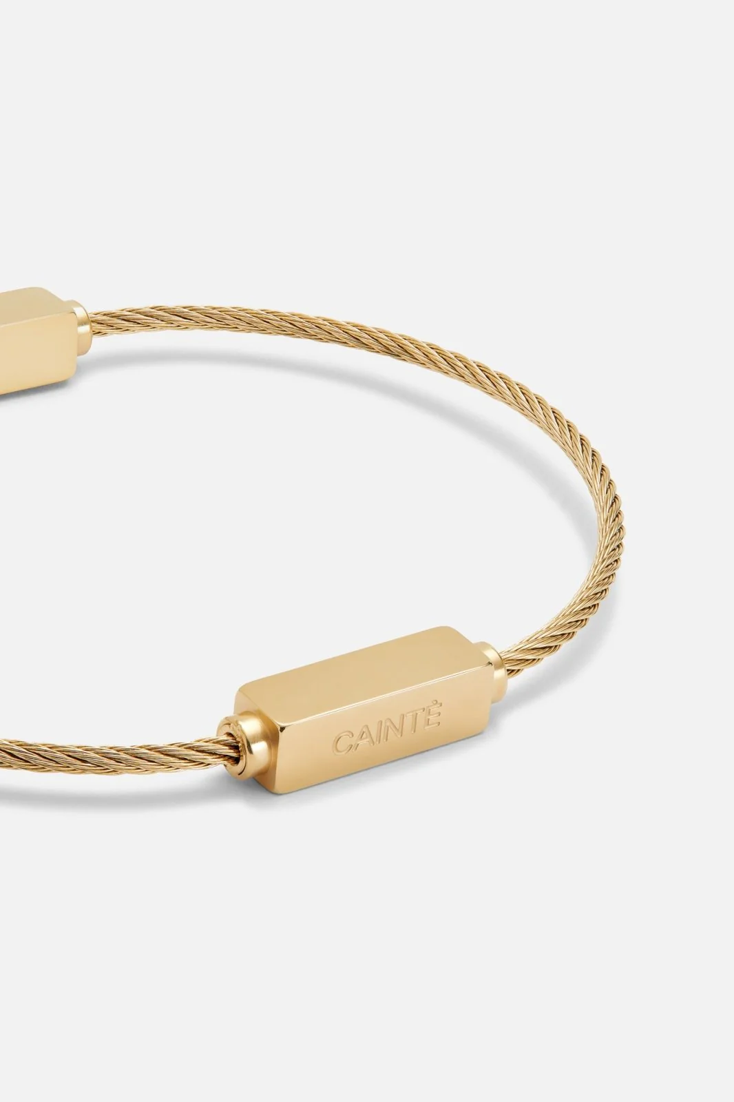 MAGNET CABLE BRACELET POLISHED - Image 3