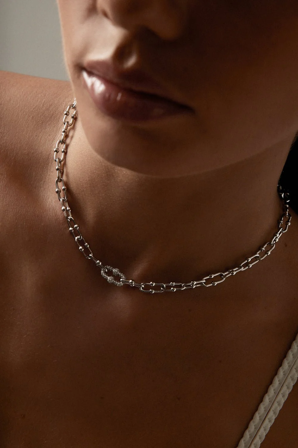 VANTAGE NECKLACE - Image 4