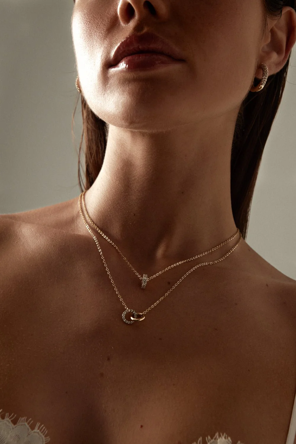 MOON NECKLACE - Image 4