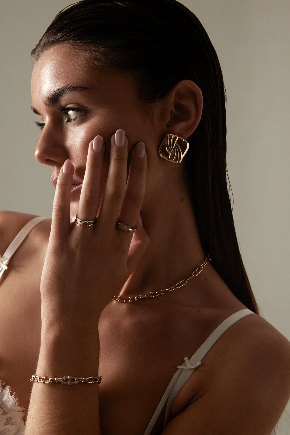 LACE EARRINGS - Image 4
