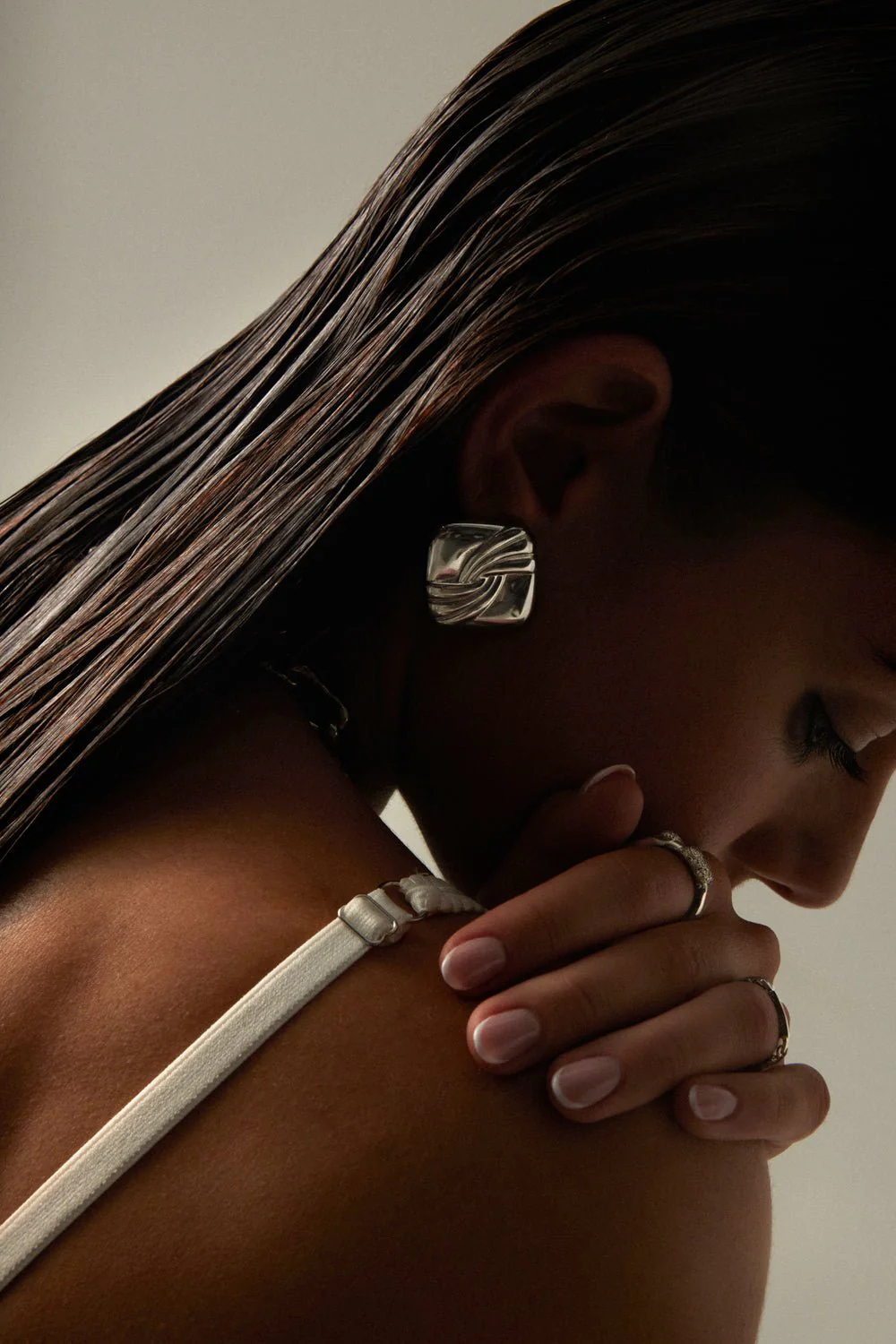 LACE EARRINGS - Image 2