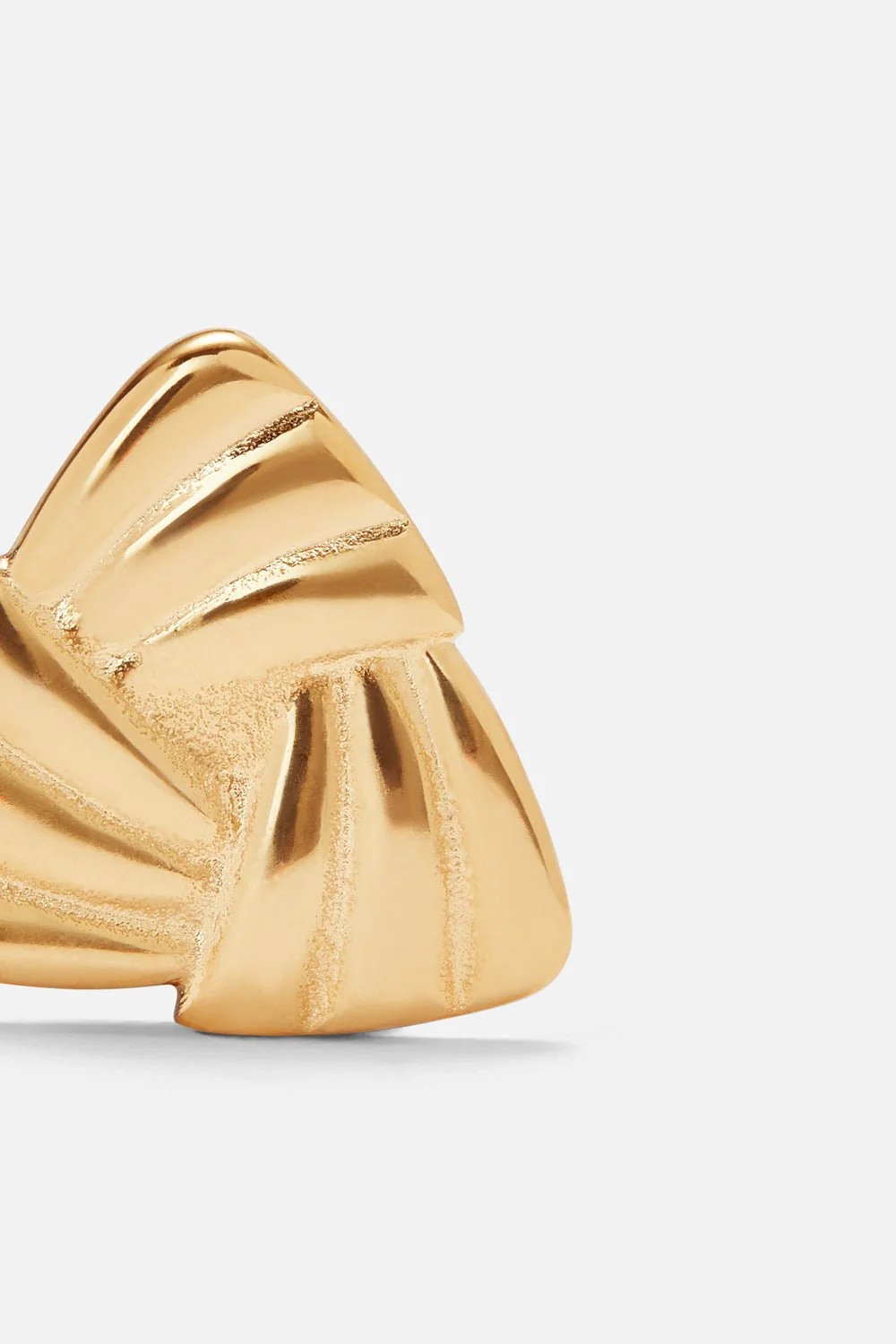 TRIANGLE EARRINGS - Image 5