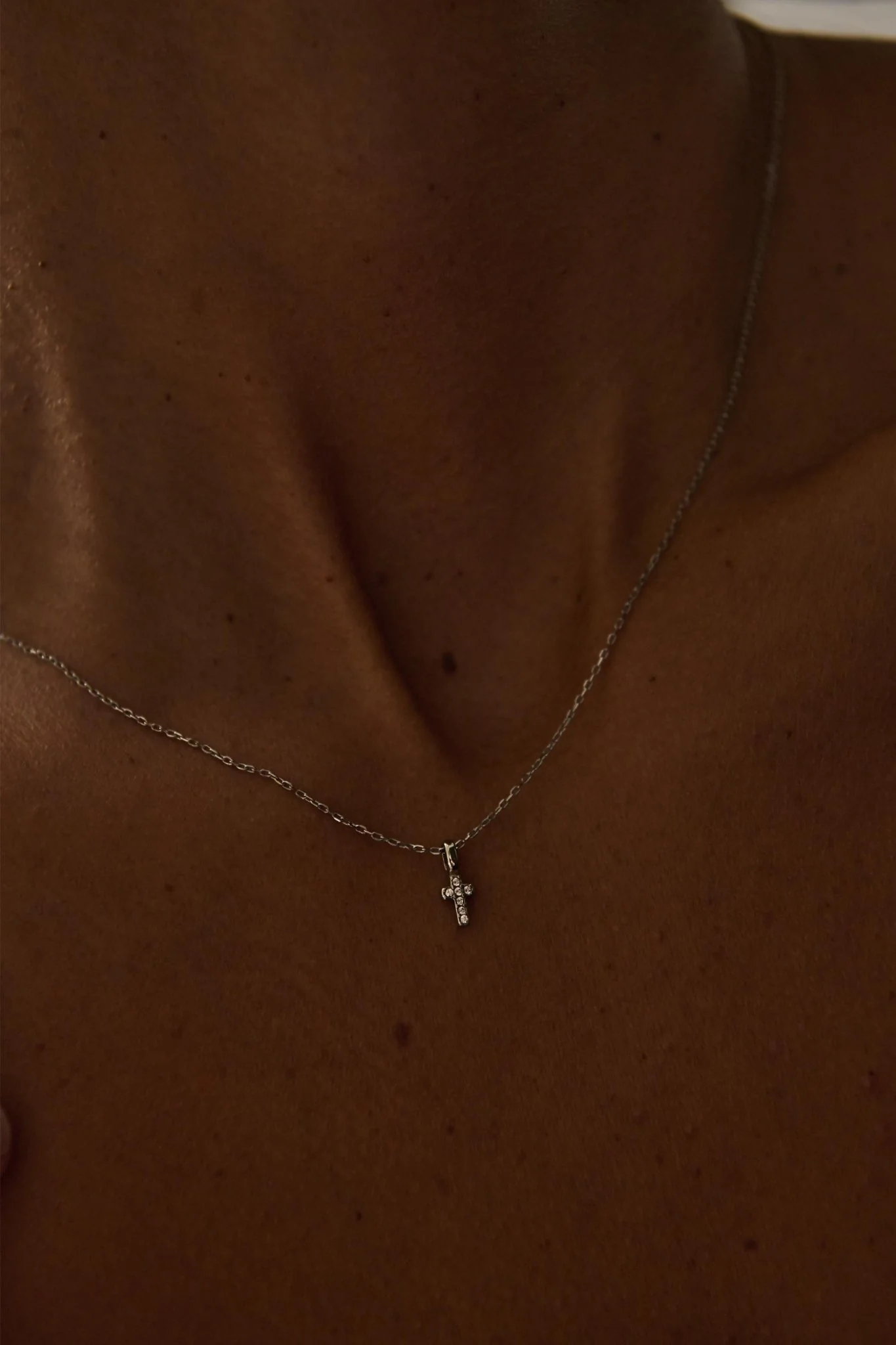 VALENNE NECKLACE - Image 2