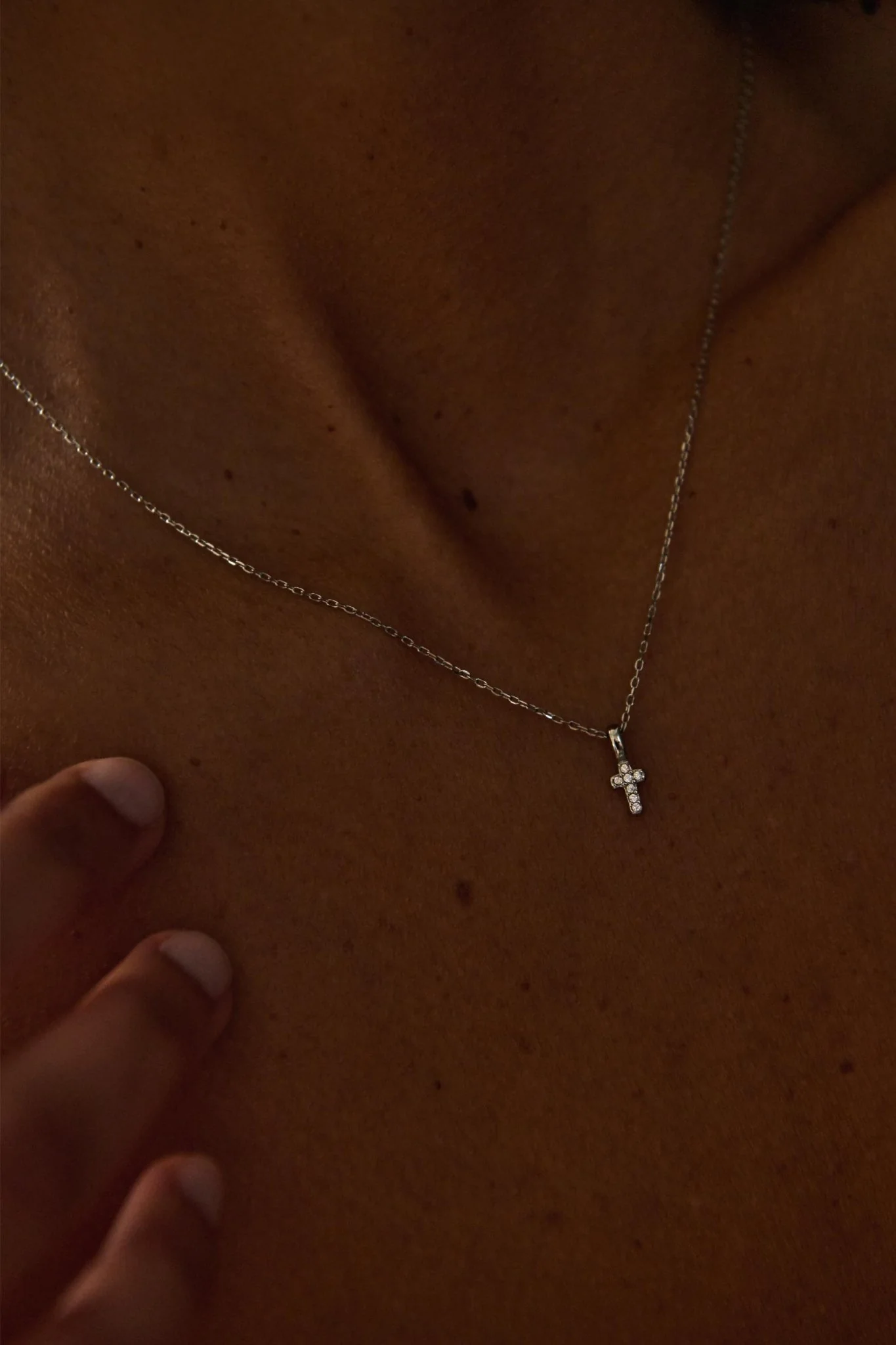 VALENNE NECKLACE - Image 4