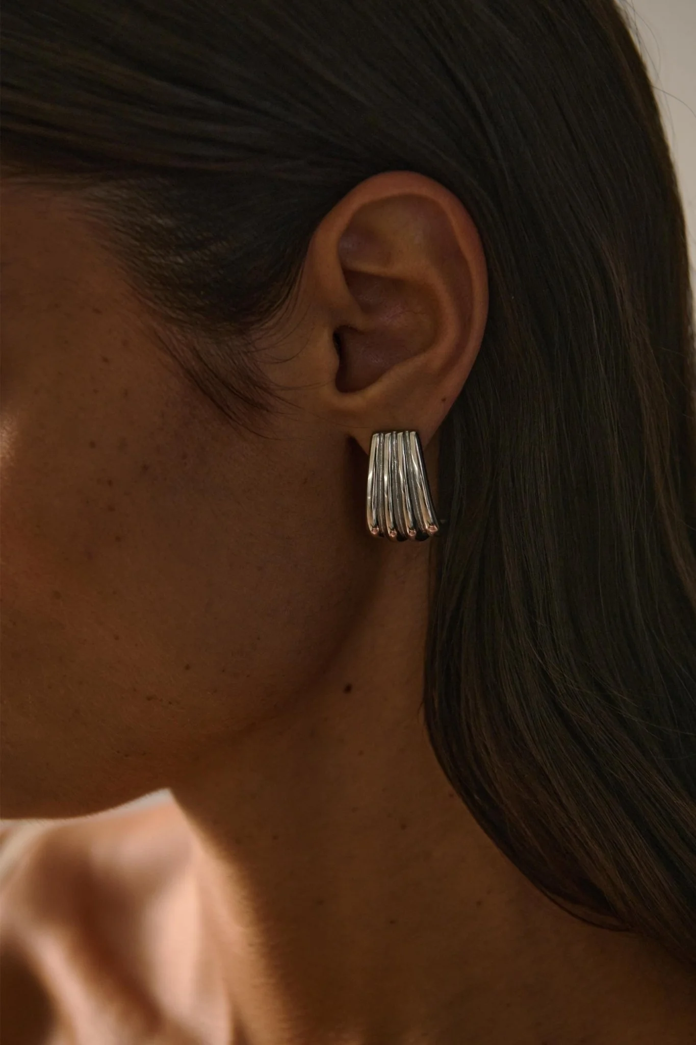 VUOLE EARRINGS - Image 2