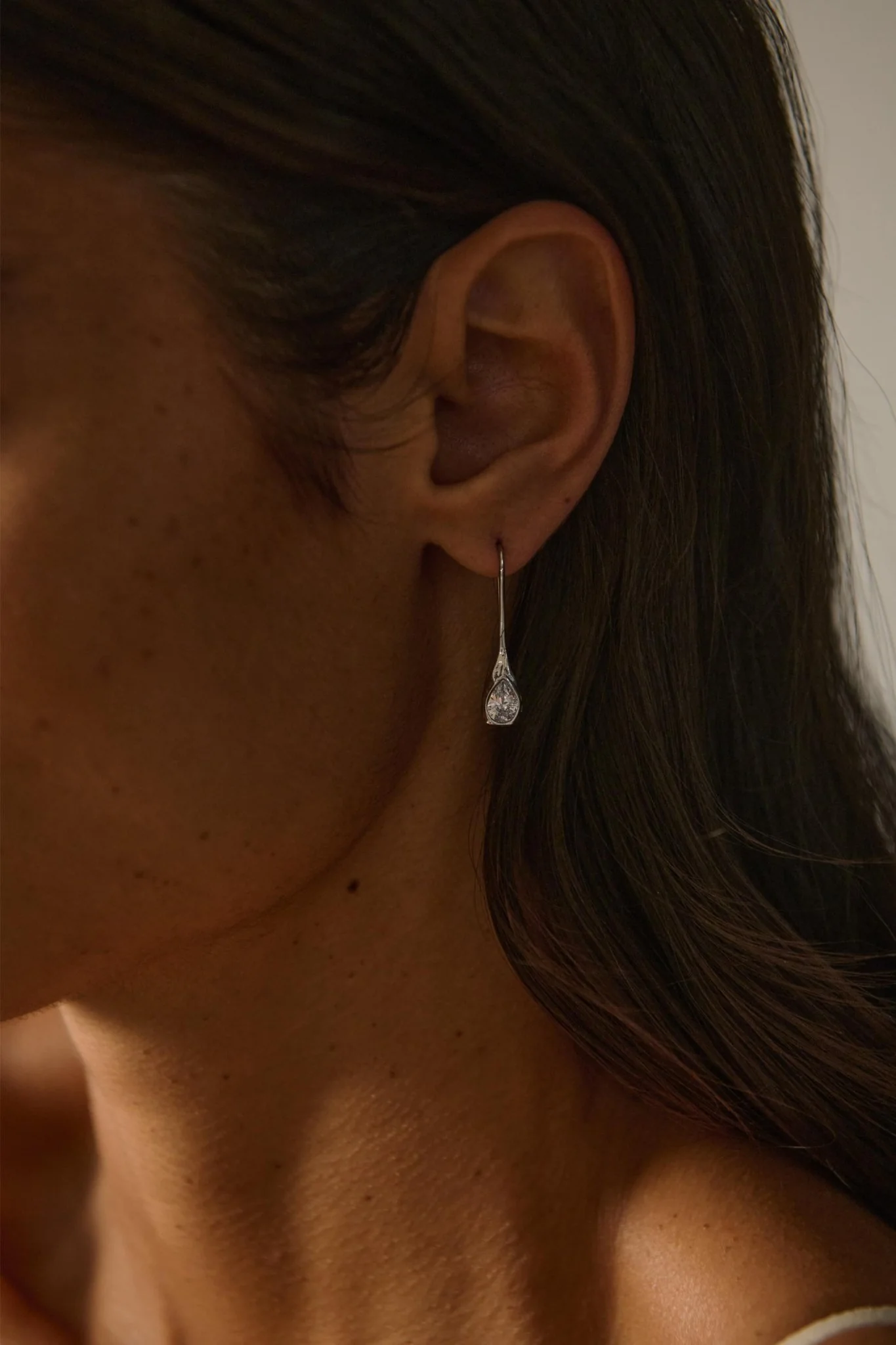 VELVET EARRINGS - Image 4