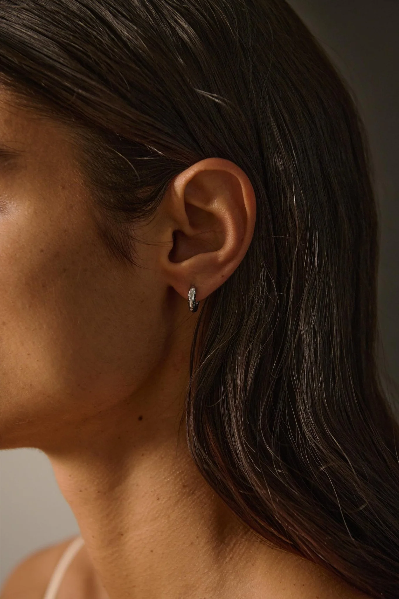 FLEUR EARRINGS - Image 4