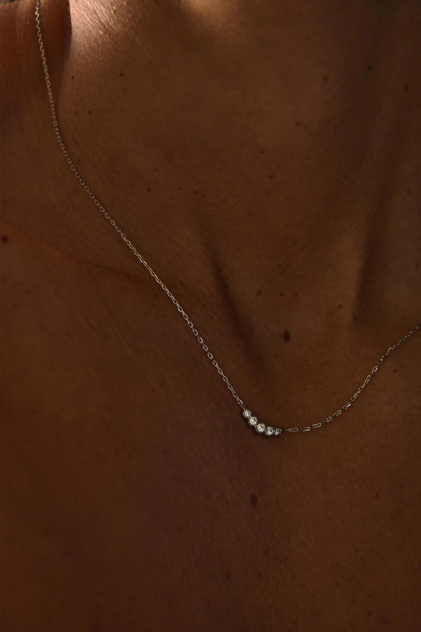 DAURIE NECKLACE - Image 4