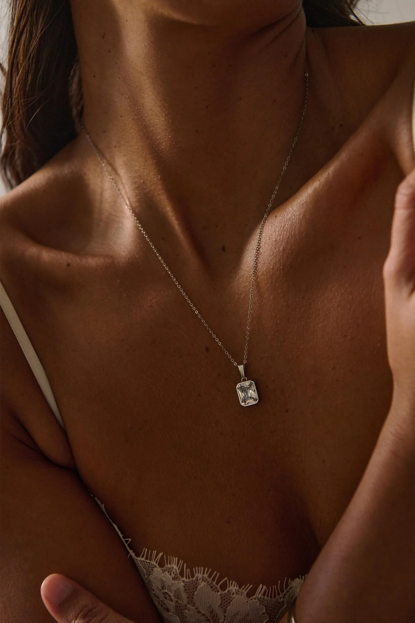 DAWNÉ NECKLACE - Image 4