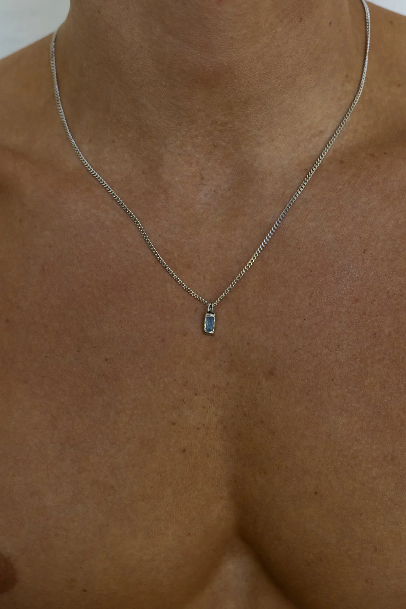 PETIT NECKLACE - Image 4