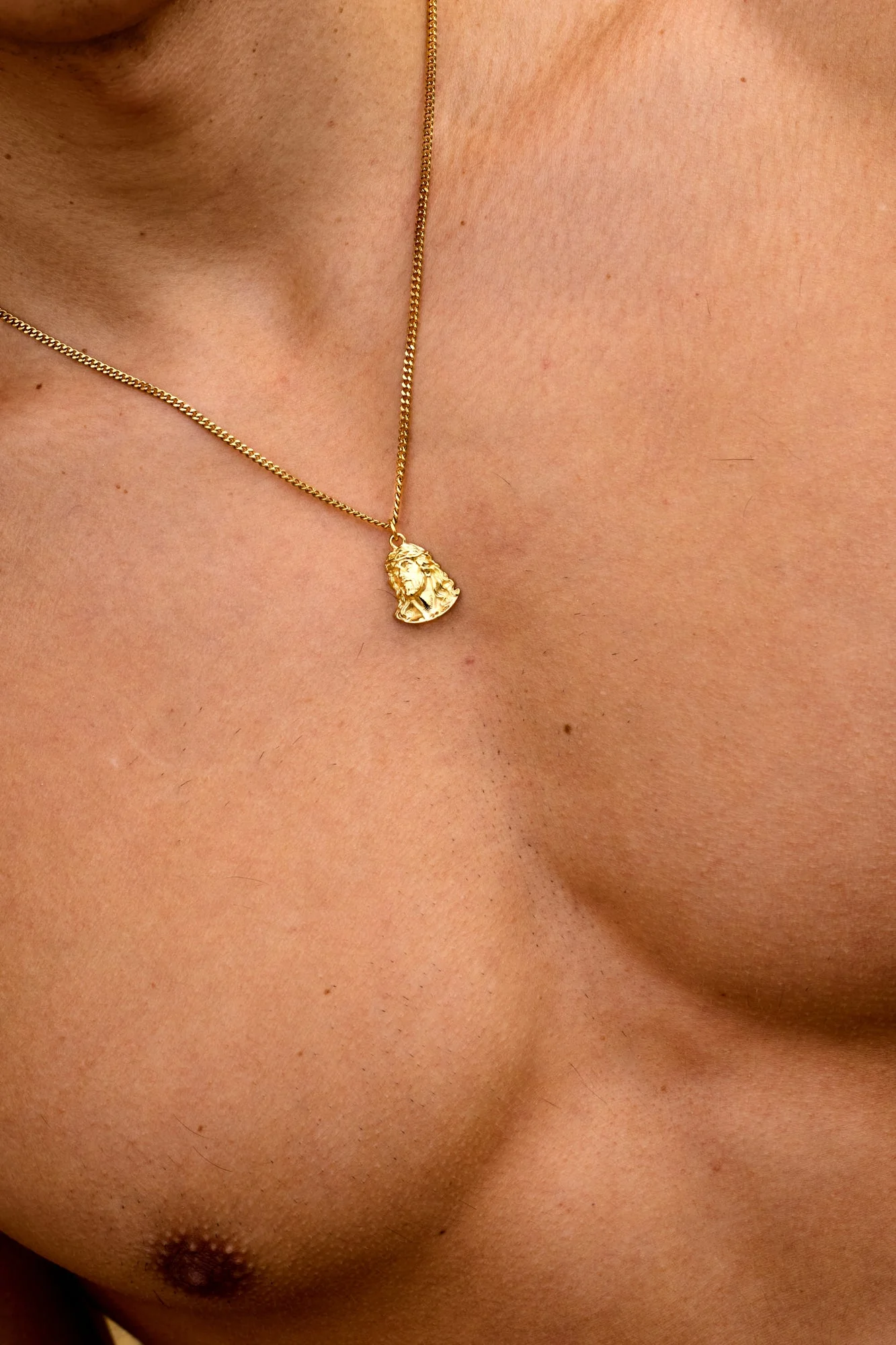 SAINT NECKLACE - Image 6