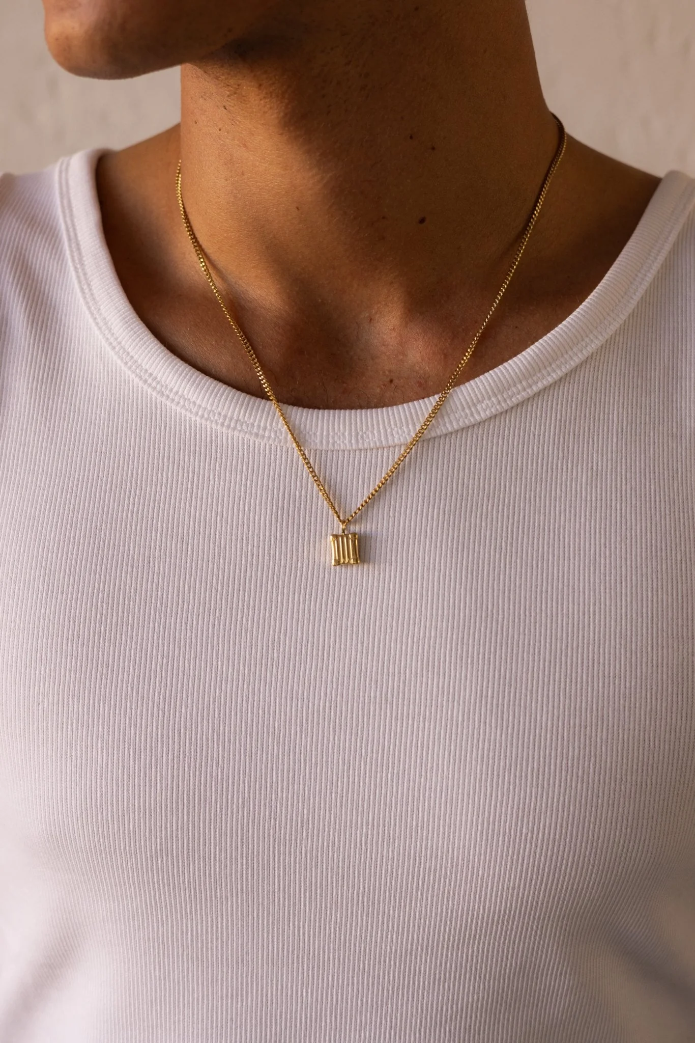 VELAR NECKLACE - Image 2