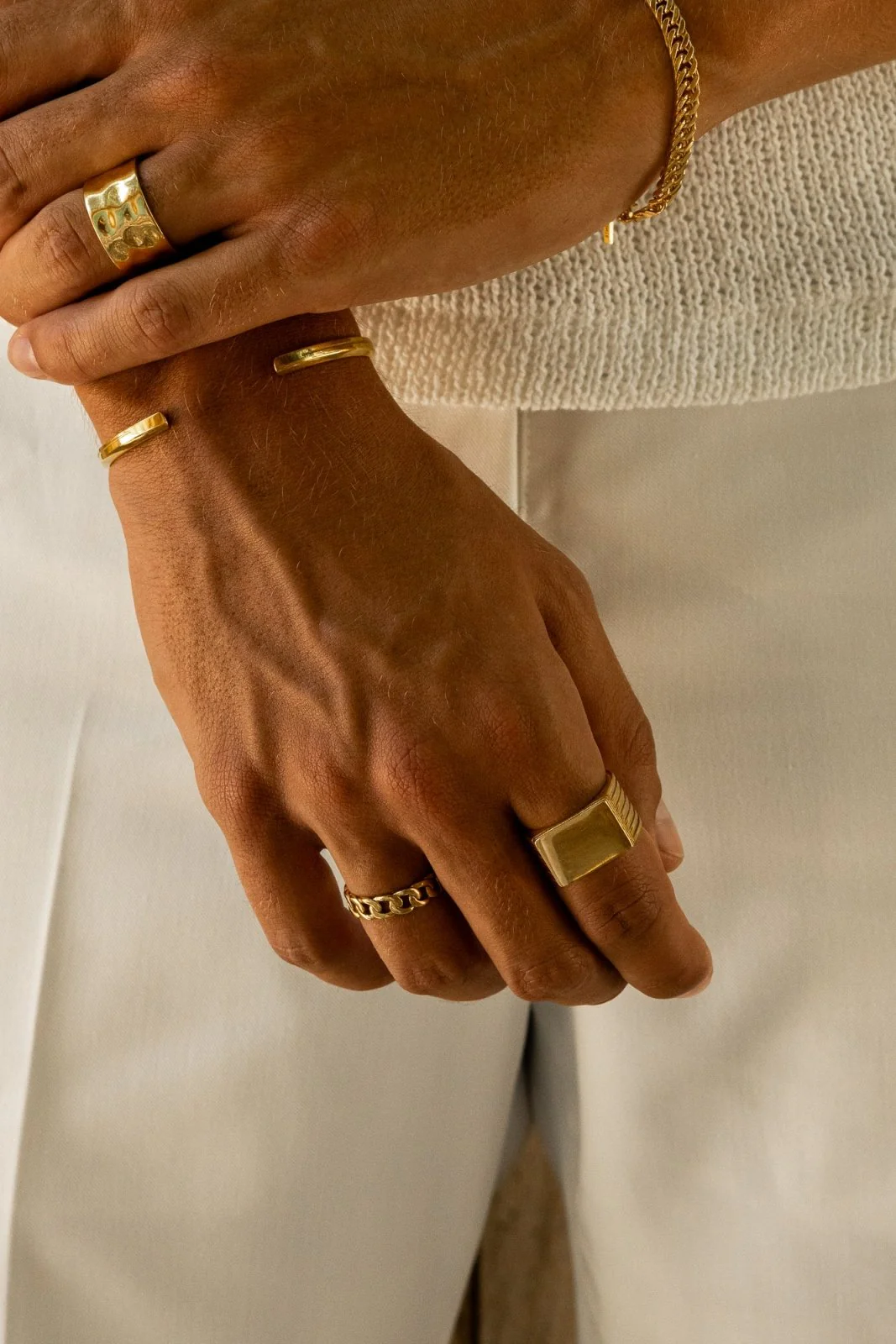 YNEZ RING - Image 5