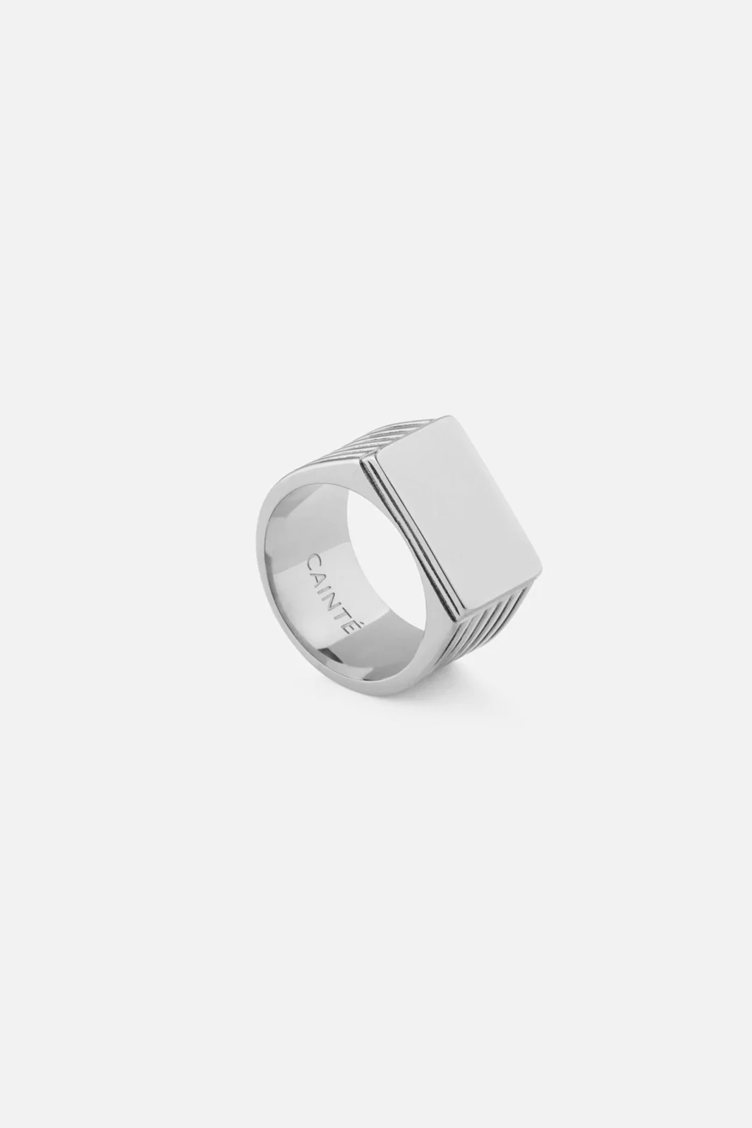 YNEZ RING - Image 3